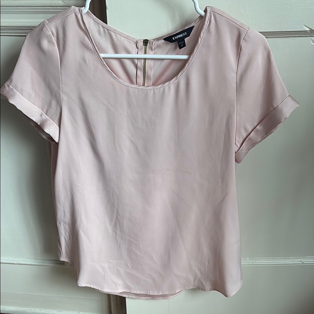 Express Women's Pink Crop Top
